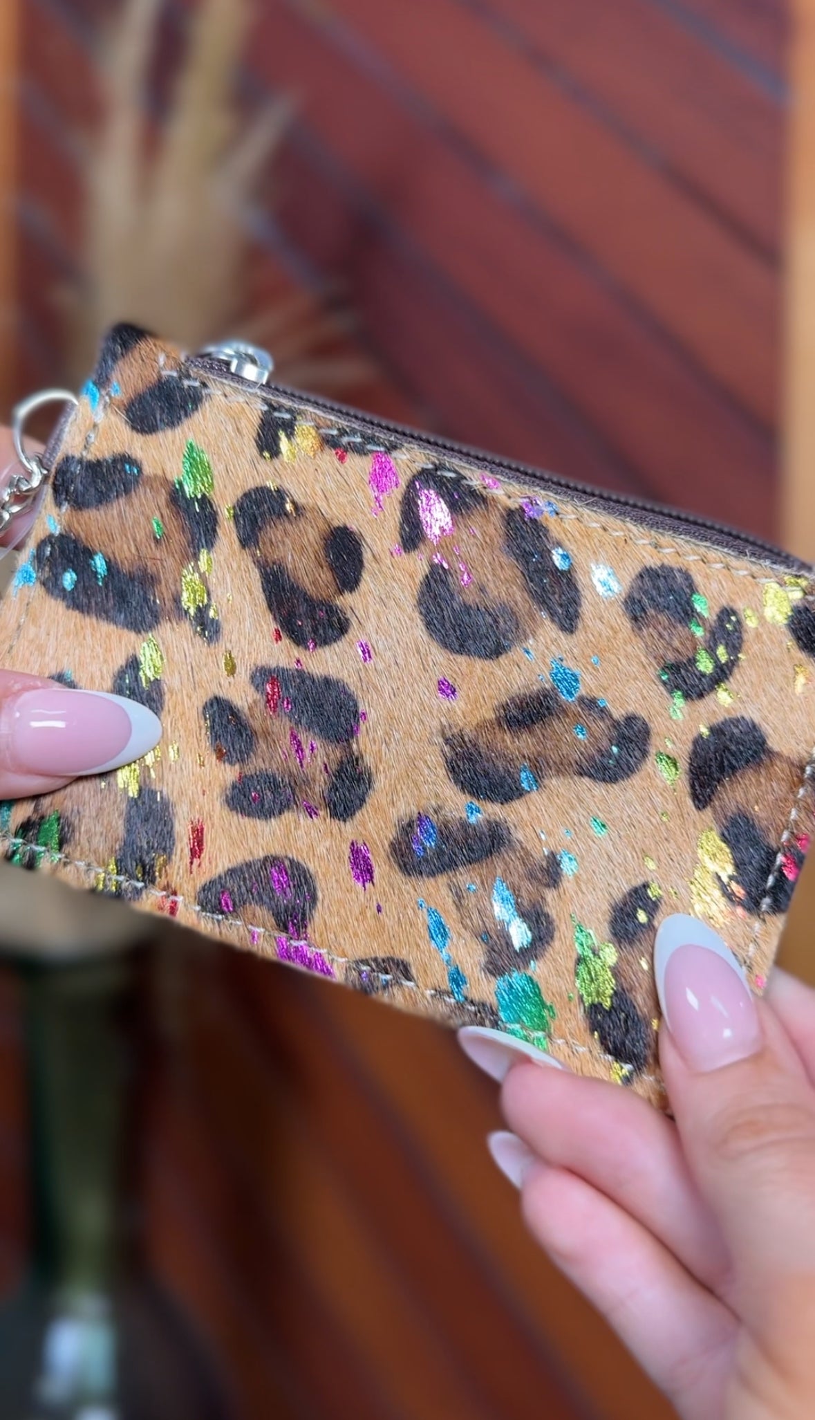 LEAPORD & RAINBOW COWHIDE KEYCHAIN WALLET