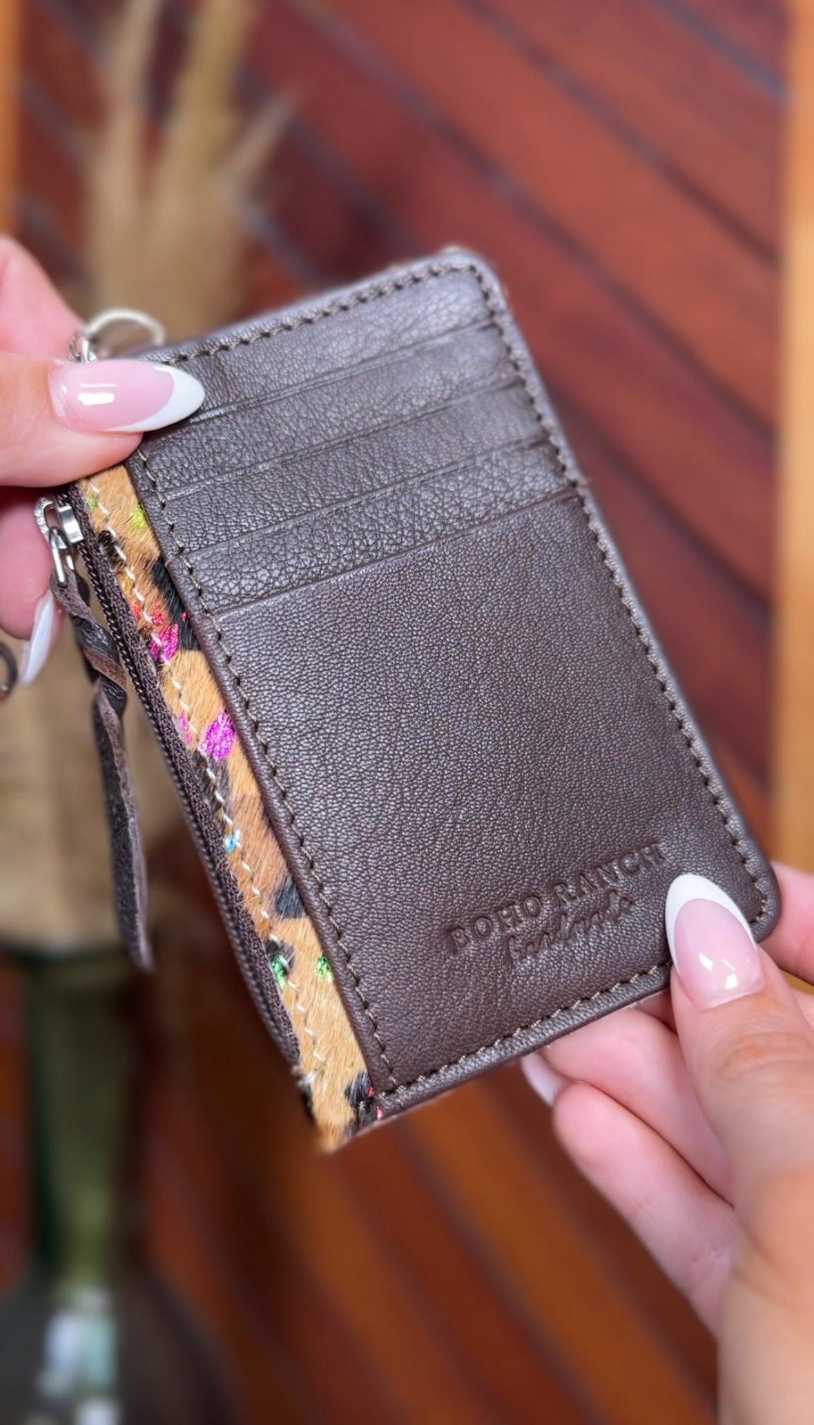 LEAPORD & RAINBOW COWHIDE KEYCHAIN WALLET