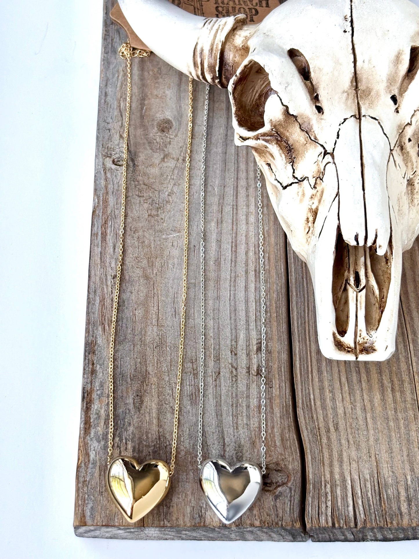 BUBBLE HEART NECKLACE 🤍