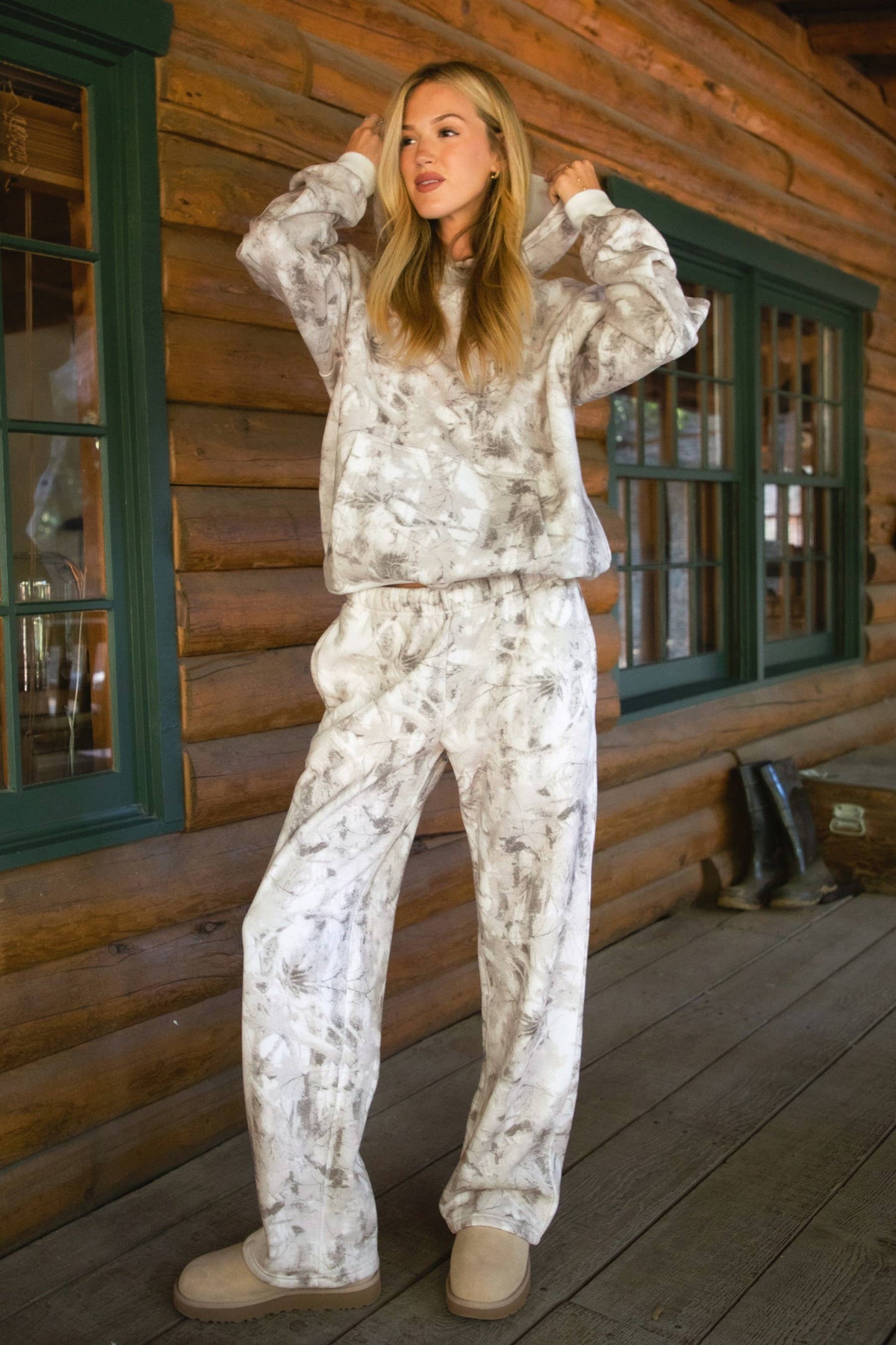 DUST & DAYDREAM SWEATPANTS