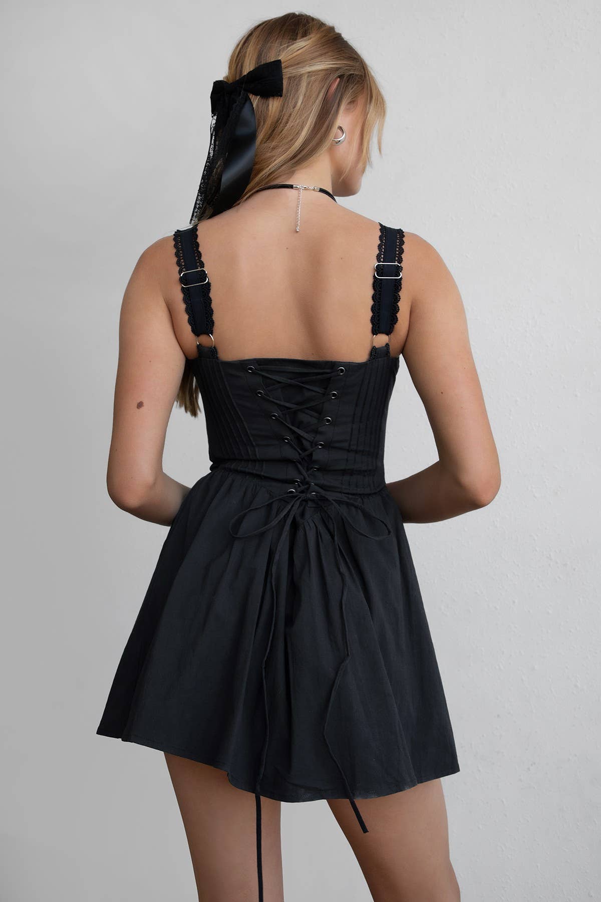 THE CORSET CONCERT DRESS BLACK