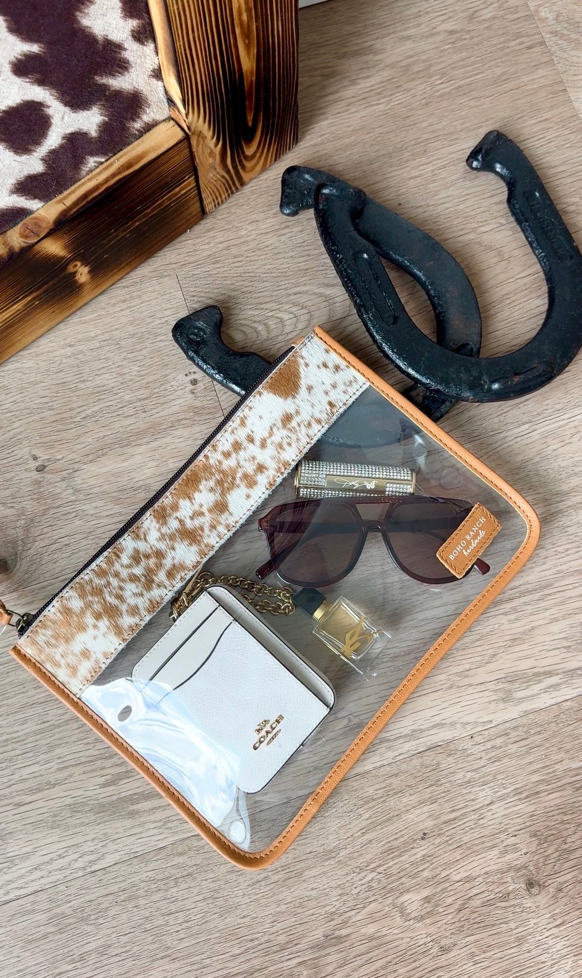 TAN + WHITE COWHIDE CLEAR CARRY ALL
