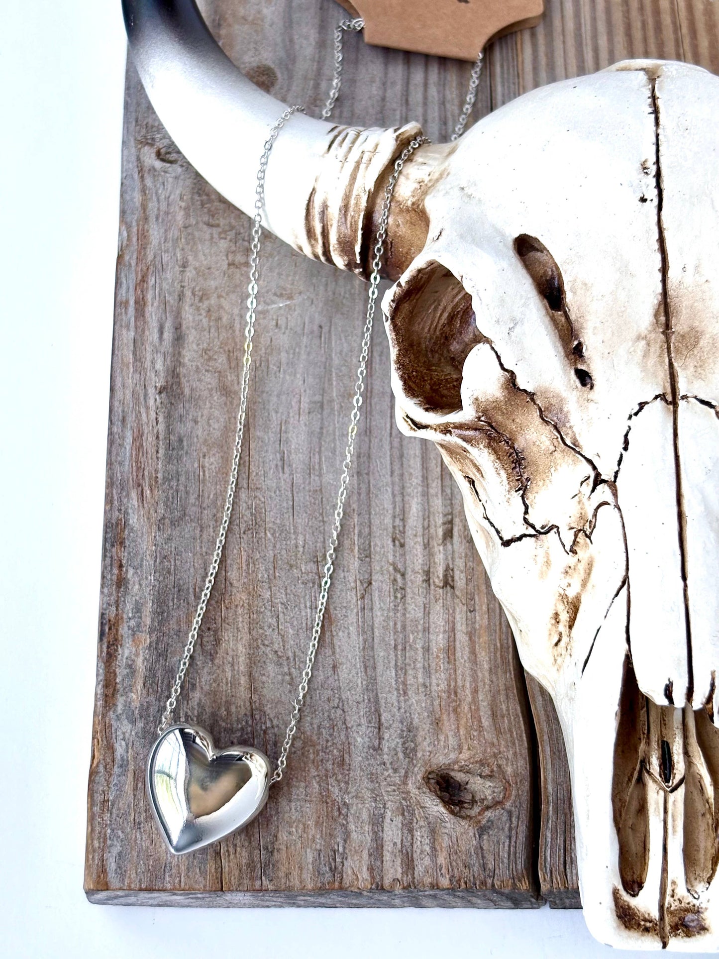 BUBBLE HEART NECKLACE 🤍