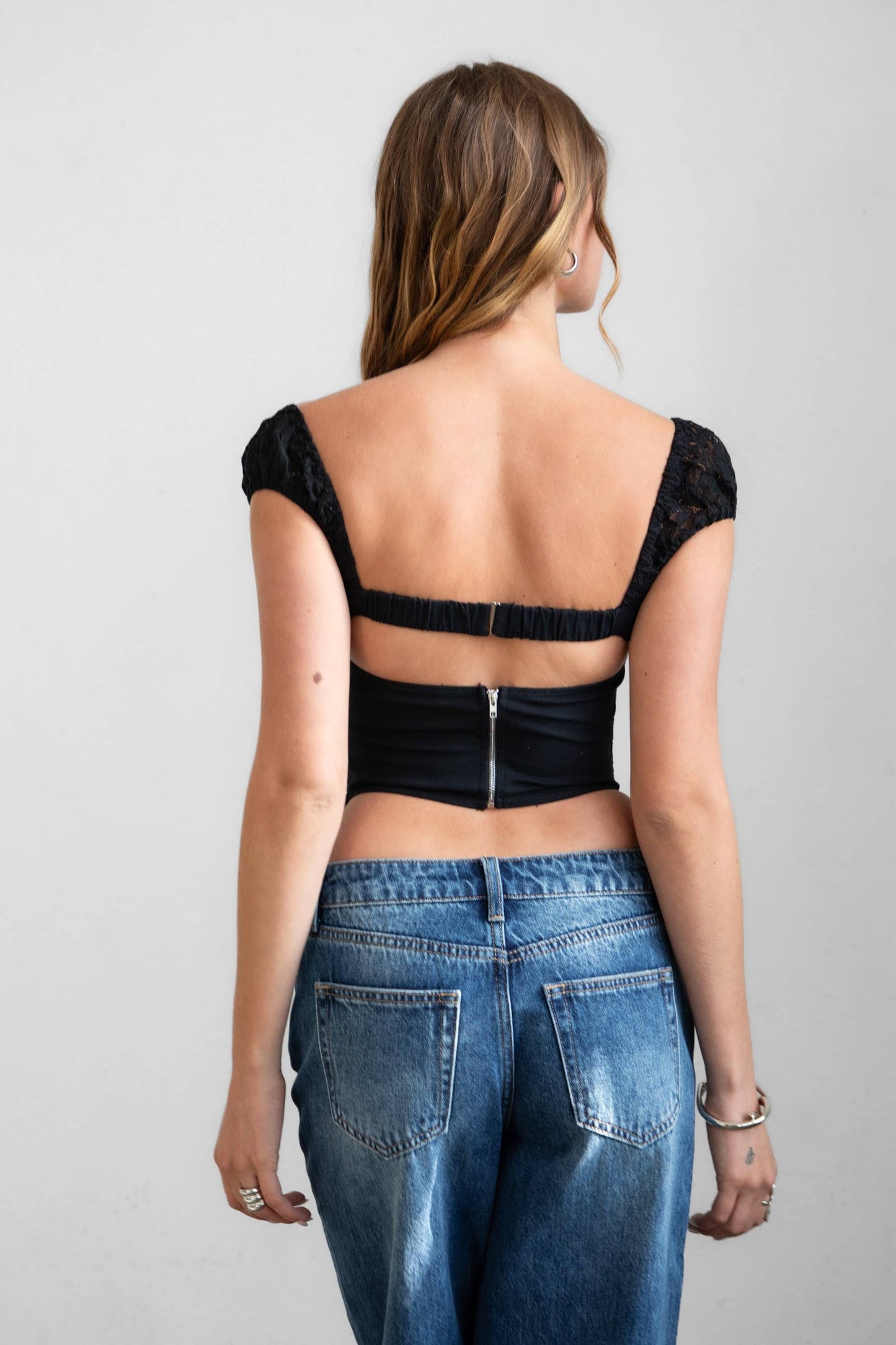 KNOTTY GIRL TOP