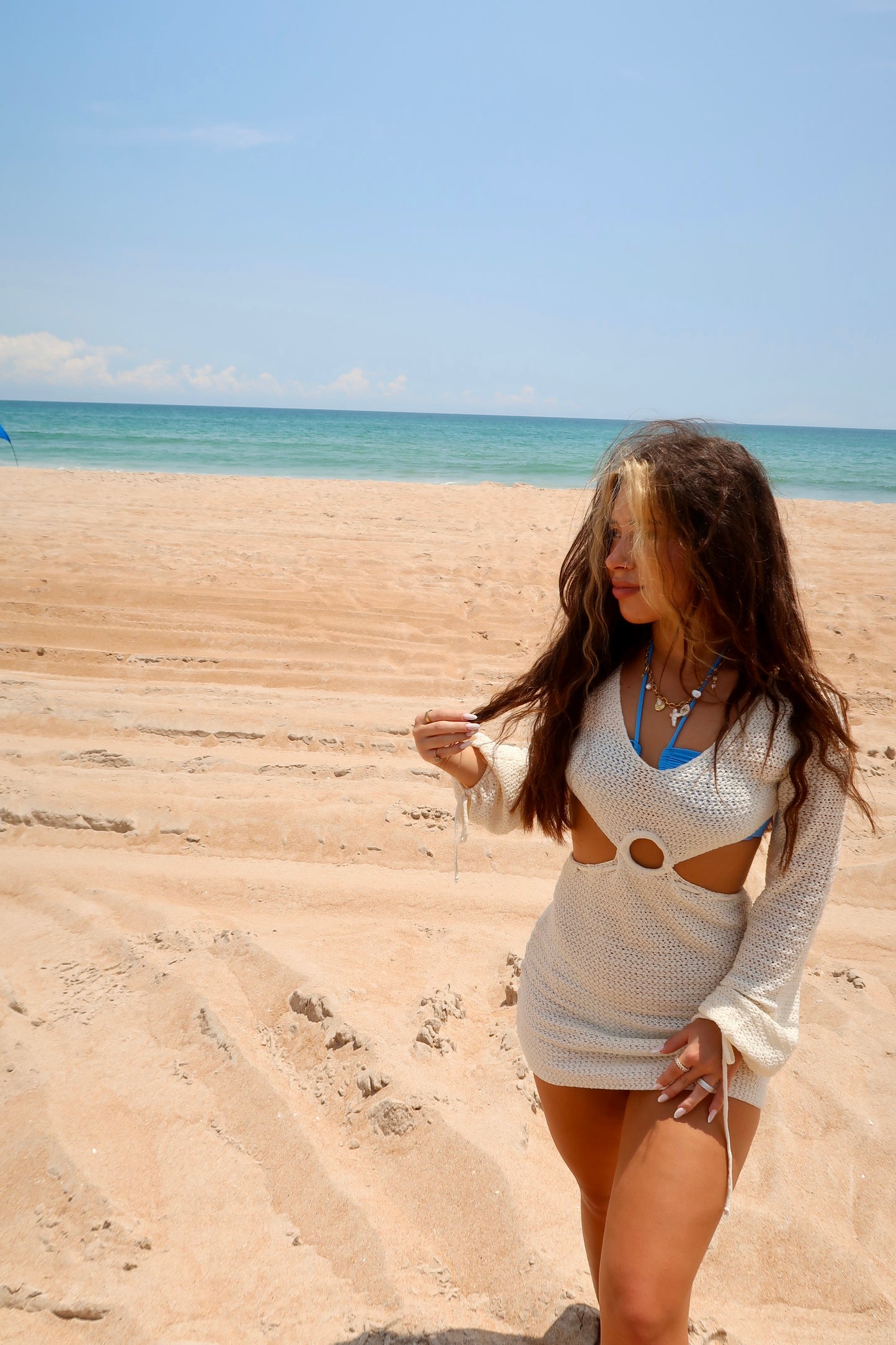 BEACH BOMBSHELL COVER UP